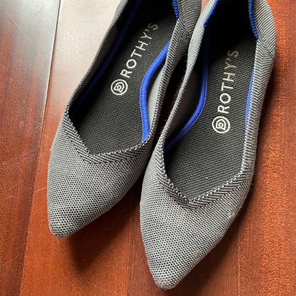 Rothy's size 9 (size 8) grey point toe flats - Picture 4 of 5